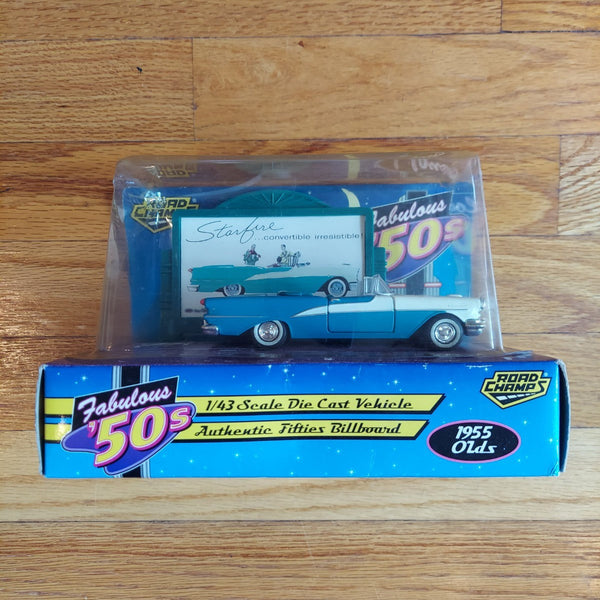 Road Champs: Fabulous 50's - 1955 Oldsmobile Starfire Convertible - 1/43 Scale