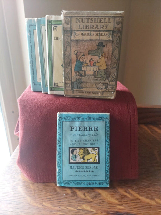 VTG 1st Ed. Nutshell Library Maurice Sendak 1962 - 4 Mini Books w/ Slipcase USA 