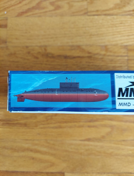 Hobby Boss PLAN Kilo Class Submarine Model Kit - 1/350 Scale - New Open Box