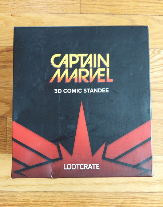 Funko Pop! Captain Marvel #459 & Captain Marvel 3D Comic Standee - Figure Combo