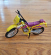 Maisto Kawasaki (KLX250SR) Ninja Dirt Bike Die-Cast - 1:18 Scale Motorcycle Toy