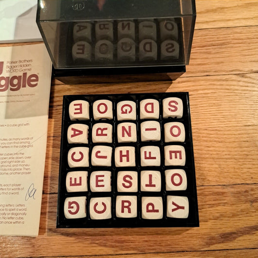 Big Boggle Game by Parker Brothers Vintage 1979
