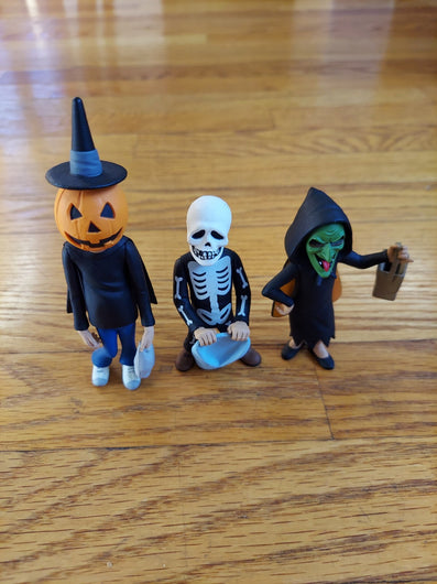 NECA Toony Terrors: Halloween III: Season Of The Witch - Trick Or Treaters 3...