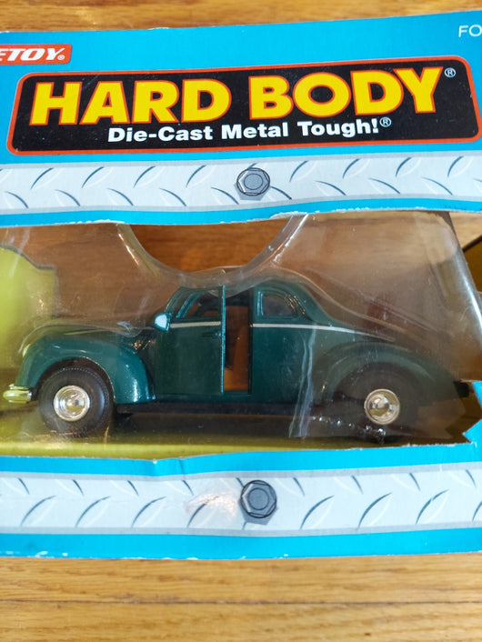 1998 TootsieToy Hard Body Die Cast ’40 Ford Coupe 1/32 Scale In Box but not Seal