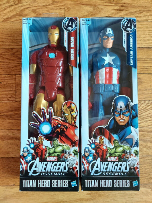 Marvel Avengers Assemble: Titan Hero Series Combo 12