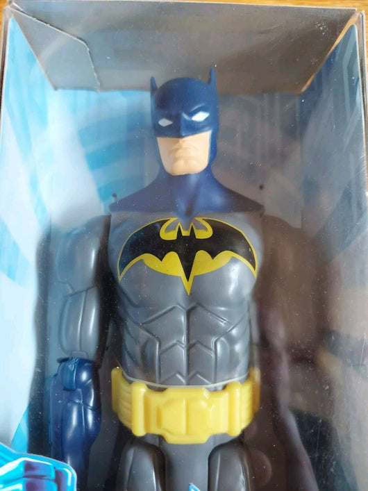 DC Comics Batman - Gray/Blue Batman 12
