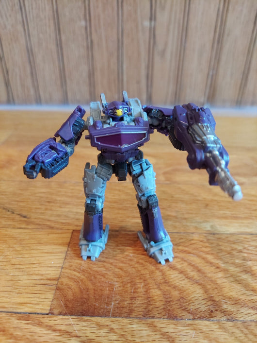 Transformers Legacy Core Class - Shockwave 3.5