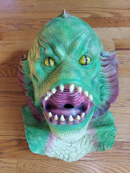 (Trick Or Treat Studios) 