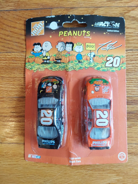 (Action Collectibles) The Home Depot & Peanuts Halloween Limited Edit. Race Car