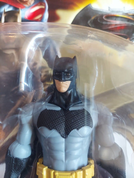 Mattel DC Comics: Batman Vs. Superman Combo - Grapnel Blast Batman And Batmobile
