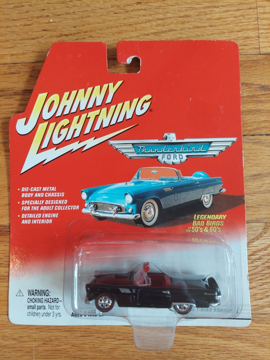Johnny Lightning: Thunderbird Combo - 1956 T-Bird Roadster & 1968 T-Bird - 1:64 