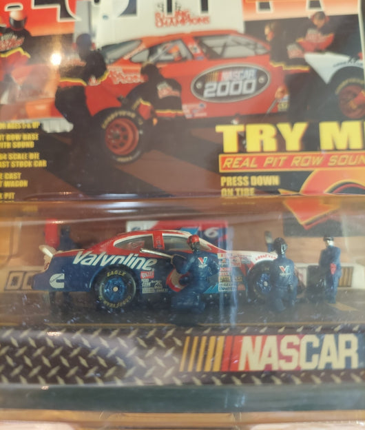 Racing Champions: Pit Crew With Sound - Nascar 2000 Valvoline #6 - NEW Sealed