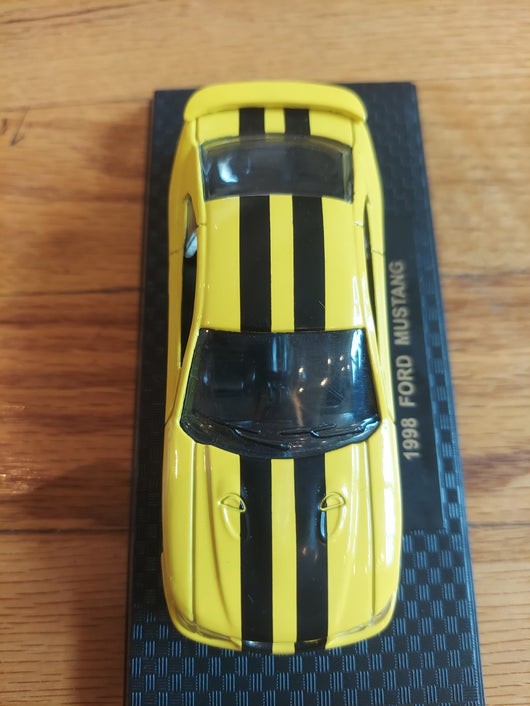Road Champs - 1998 Ford Mustang (Yellow) - 1/43 Scale - Diecast - Fast Shipping!