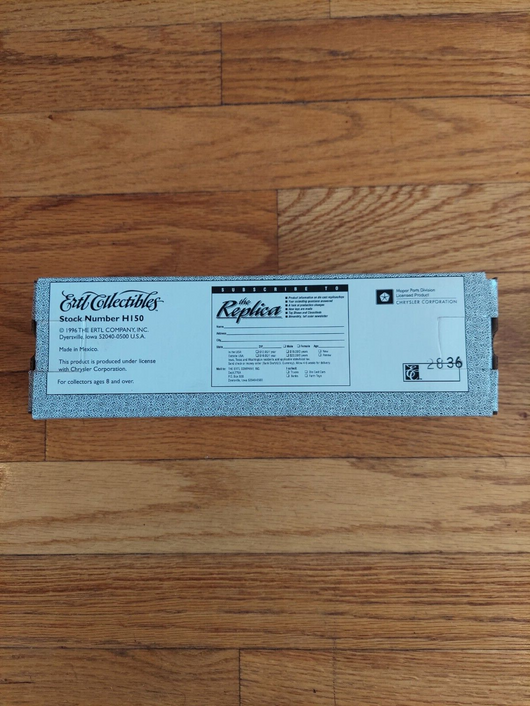 Ertl 1939 Dodge Airflow Tanker Bank,m New in box, Fast Shipping!