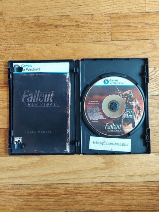 Fallout: New Vegas (2010) PC DVD Game Used Games for Windows Bethesda - Retro Daddy Gaming